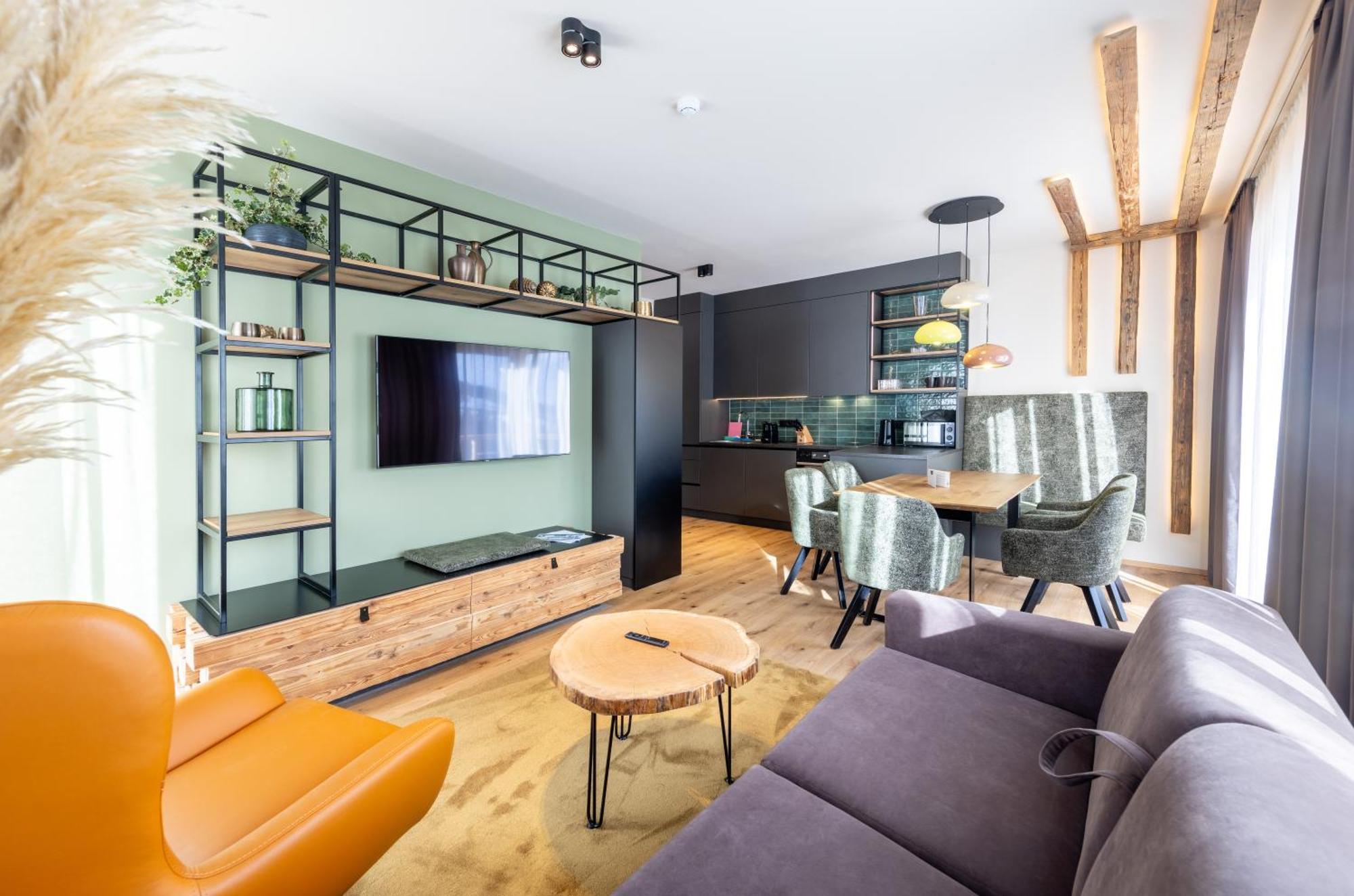 Hoeflehner Premium Gumpen Lodge Хаус-им-Энншталь Экстерьер фото