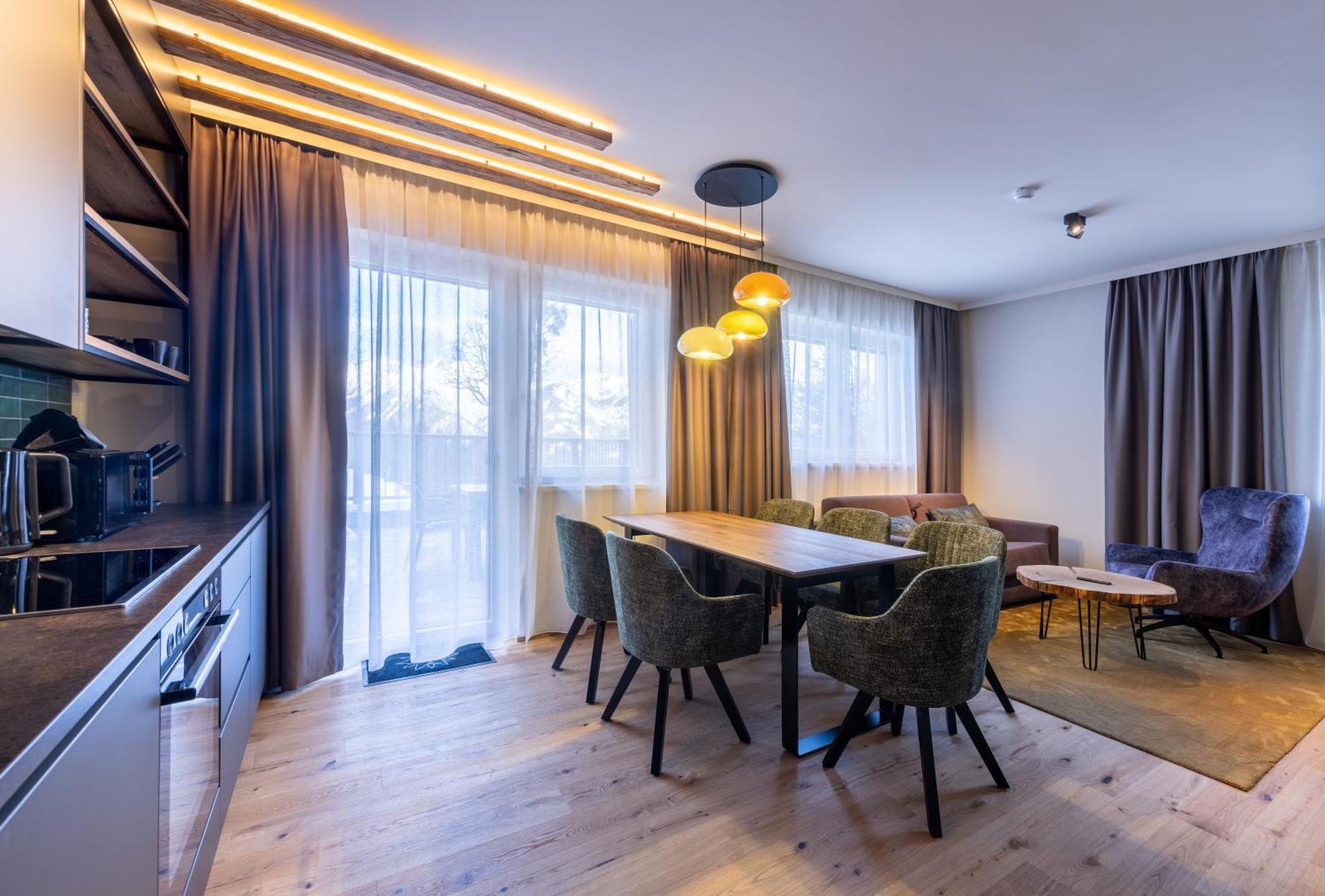 Hoeflehner Premium Gumpen Lodge Хаус-им-Энншталь Экстерьер фото